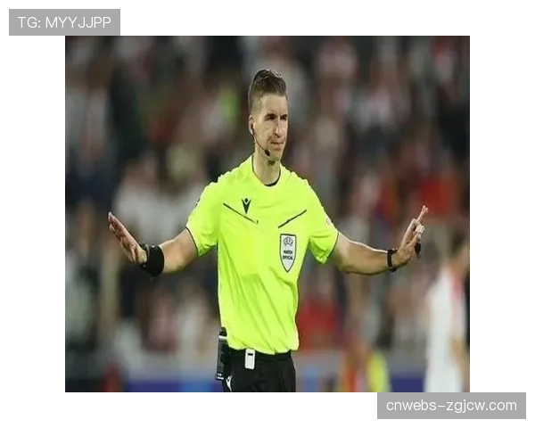 前英超裁判克拉滕伯格评论当前任意球人墙距离执法尺度